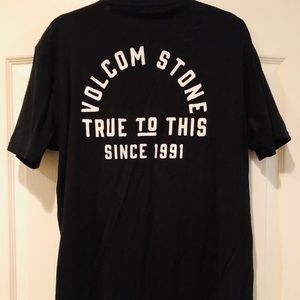 VOLCOM New Black Men’s T-Shirt  NWOT